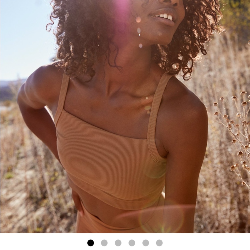 Offline ribbed square neck sports bra